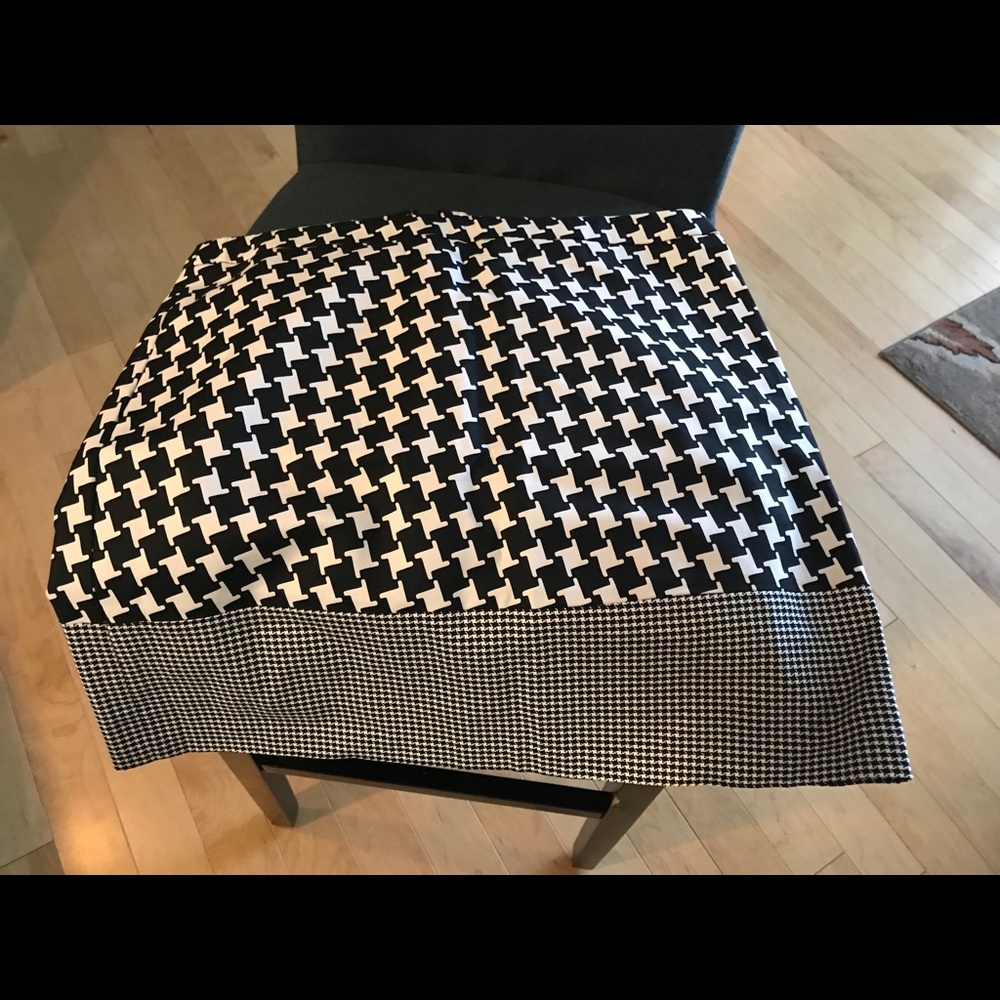 Micheal Kors mini skirt - never worn!